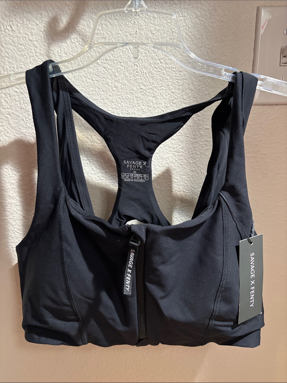 Savage X Fenty Black Front-Zip Racerback Sports Bra XL NWT